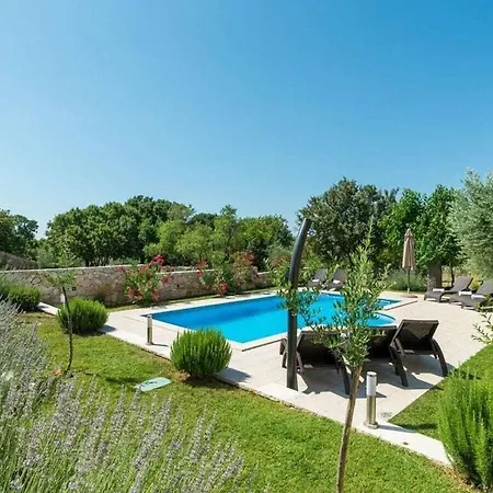 Natura 3km Beach Villa